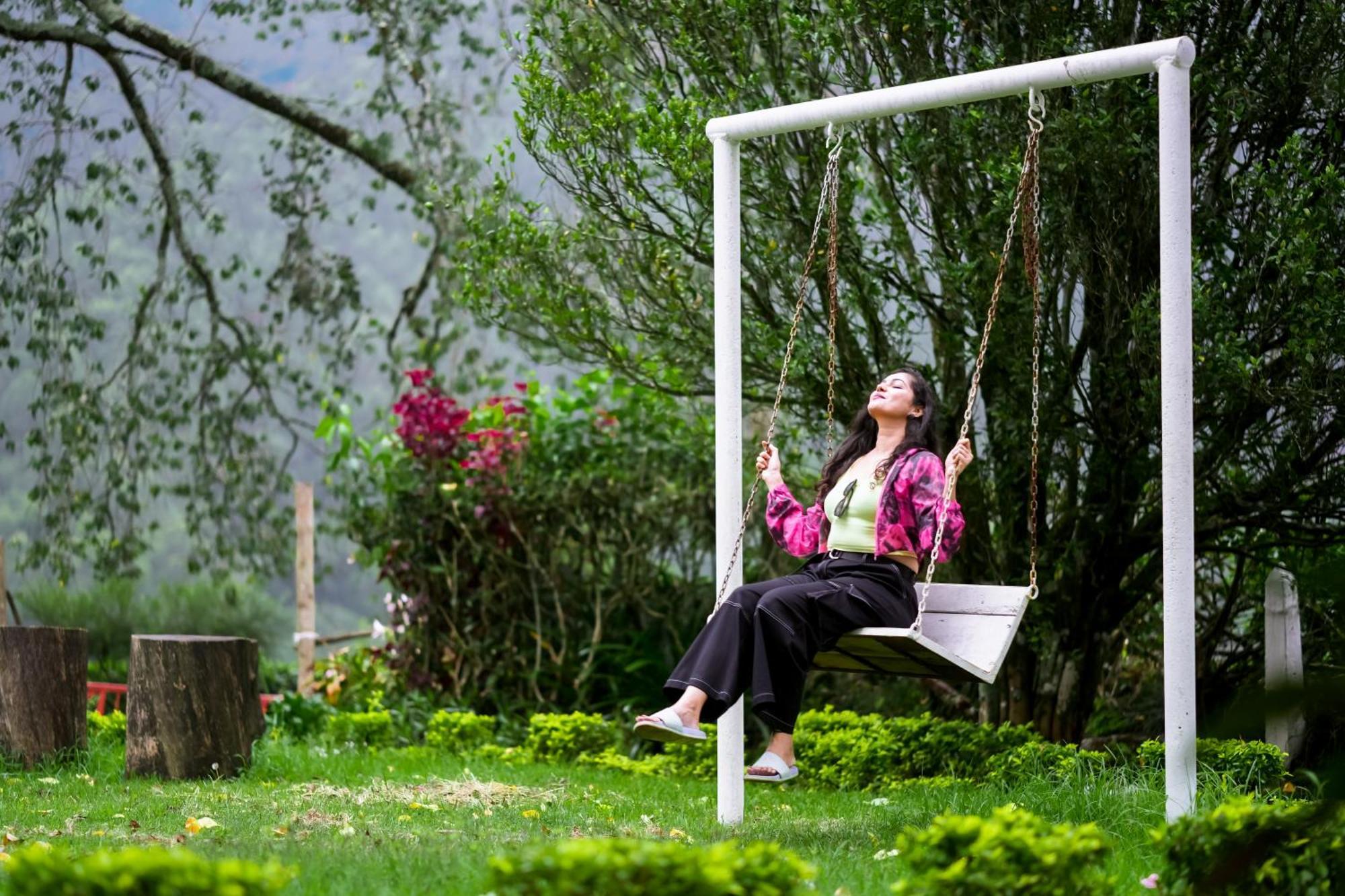 Arivikad Tea Bungalow Munnar By Voye Homes Suryanelli Экстерьер фото